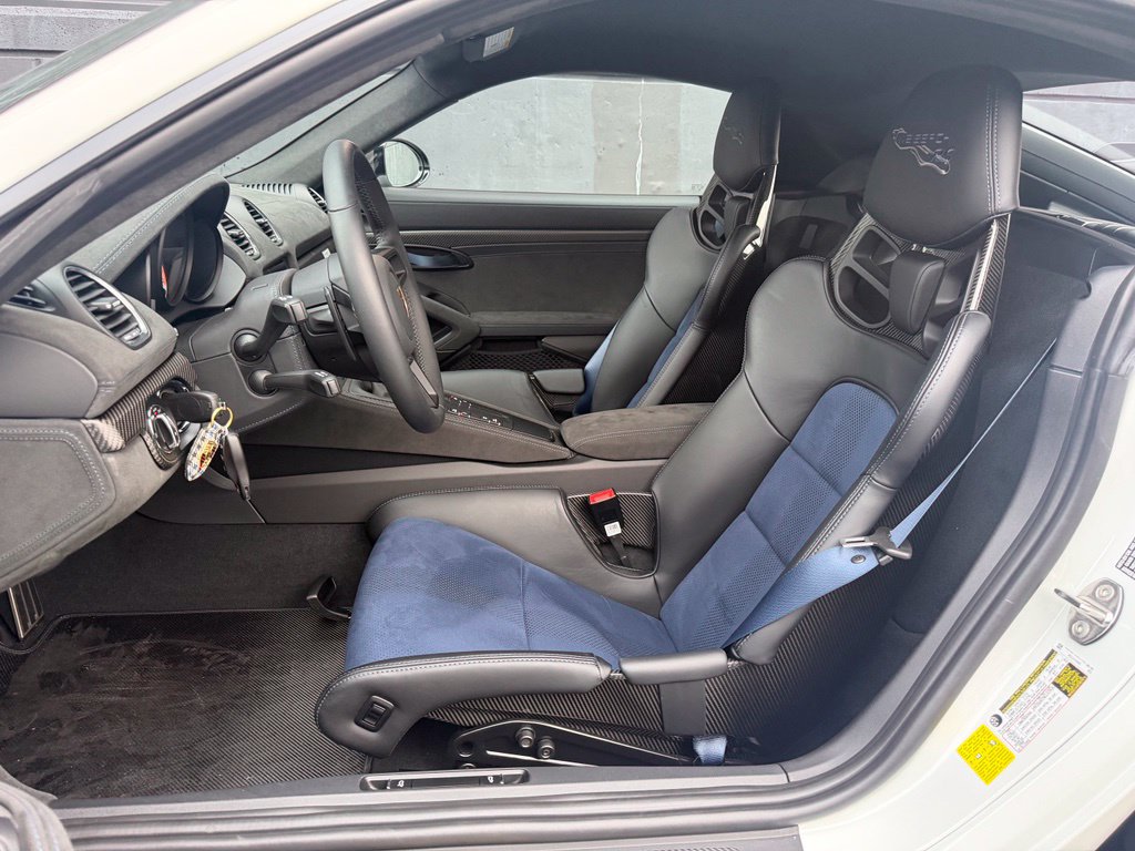 Certified 2024 Porsche 718 Cayman GT4 RS RWD image 16