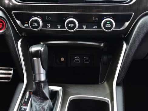 Used 2022 Honda Accord Sport image 29