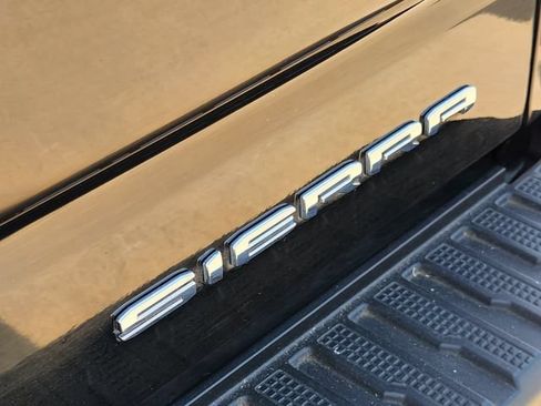 Used 2020 GMC Sierra 1500 Denali RWD image 9