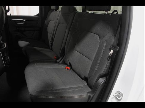Used 2024 RAM 1500 Big Horn AWD/4WD image 18