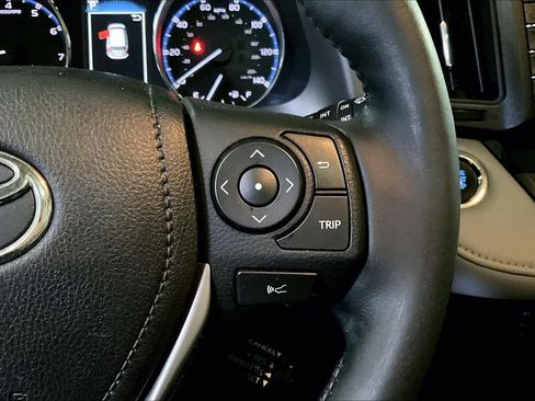 Used 2017 Toyota RAV4 Platinum w/ All Weather Liner Package AWD/4WD image 24