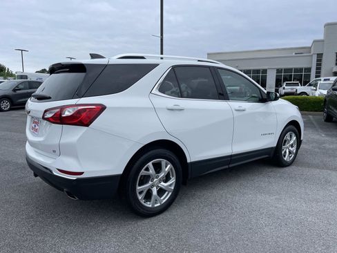 Used 2019 Chevrolet Equinox LT FWD image 4