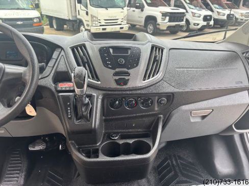 Used 2016 Ford Transit 150 XL RWD image 20