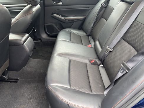 Used 2024 Nissan Altima 2.5 SR FWD image 21