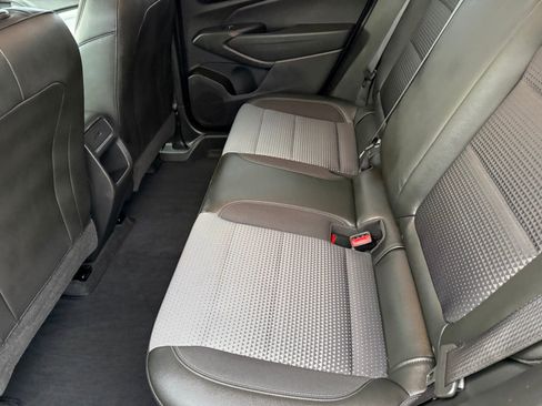 Used 2025 Chevrolet Trax LT image 18