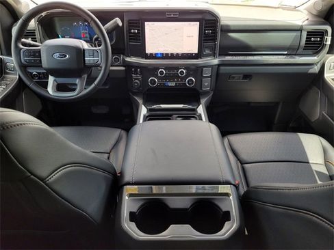 New 2025 Ford F550 4x4 Crew Cab Super Duty image 13