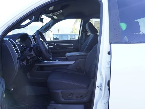 New 2026 RAM 3500 Big Horn AWD/4WD image 24