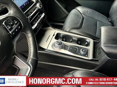 Used 2023 Ford Explorer ST w/ Equipment Group 401A AWD/4WD image 18