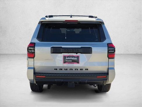 New 2026 Toyota 4Runner SR5 AWD/4WD image 8