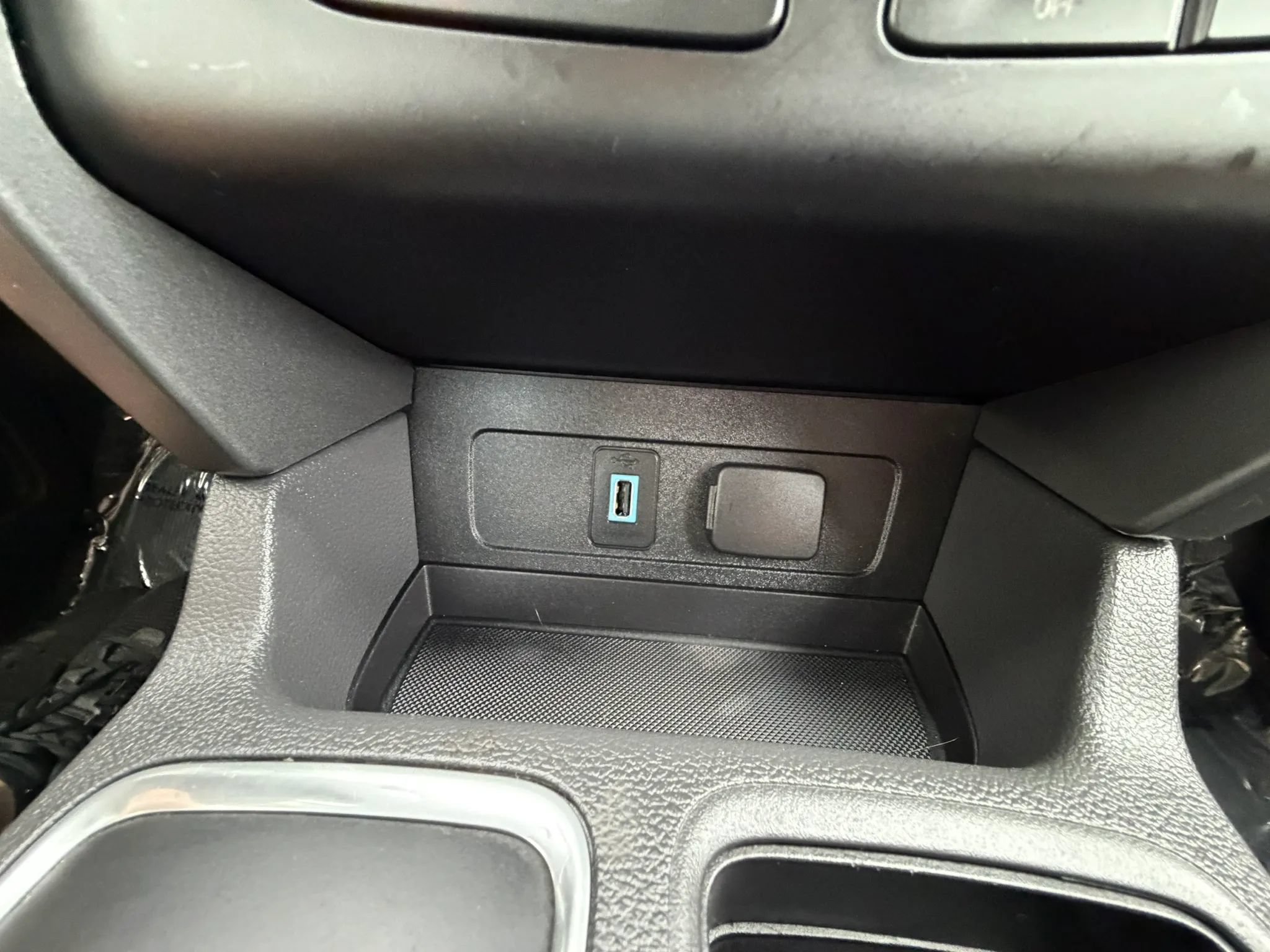 Used 2018 Ford Escape SE AWD/4WD image 25