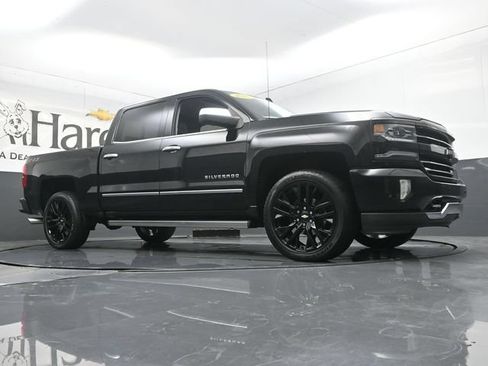 Used 2018 Chevrolet Silverado 1500 LTZ Z71 w/ LTZ Plus Package AWD/4WD image 2