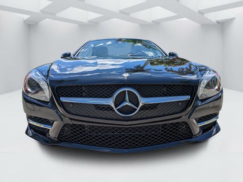 Used 2015 Mercedes-Benz SL 400 image 8