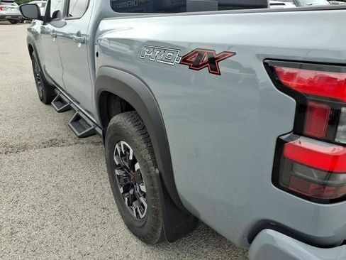 Used 2023 Nissan Frontier PRO-4X w/ Tow Package AWD/4WD image 16
