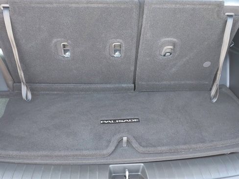 Used 2025 Hyundai Palisade SE image 19