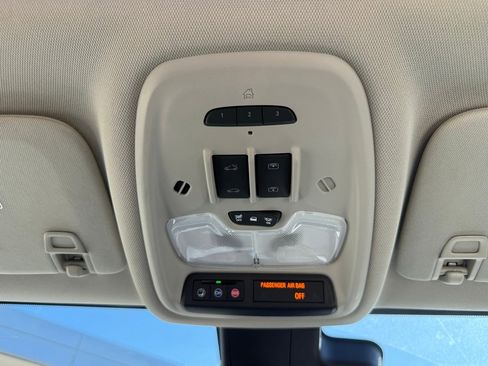 Used 2023 Buick Encore GX Essence w/ Experience Buick Package image 18