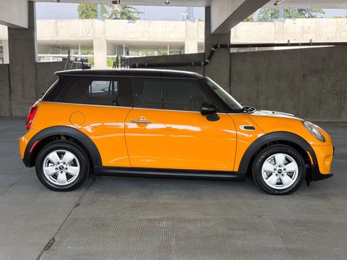 Used 2015 MINI Cooper 2-Door Hardtop FWD image 4