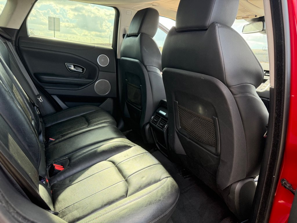 Used 2018 Land Rover Range Rover Evoque SE AWD/4WD image 35