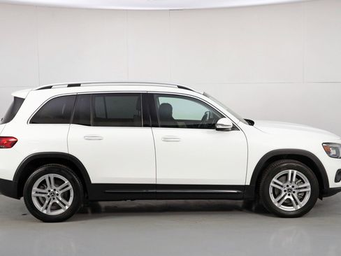 Used 2020 Mercedes-Benz GLB 250 GLB 250 w/ Premium Package image 53