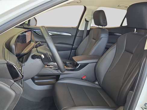 Used 2025 Buick Envision Preferred AWD/4WD image 11