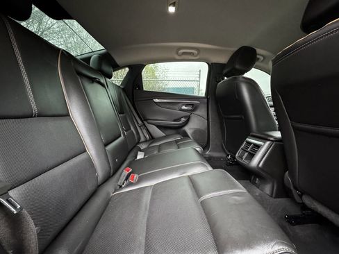 Used 2018 Chevrolet Impala Premier image 14