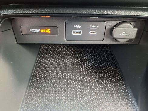 Used 2024 Honda CR-V Sport image 9