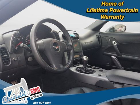 Used 2007 Chevrolet Corvette Convertible w/ Preferred Equipment Group image 4