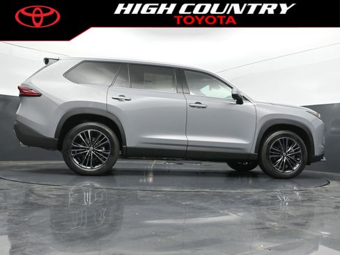 New 2026 Toyota Grand Highlander AWD Hybrid image 41