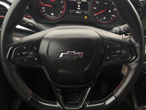 Used 2024 Chevrolet Trax RS w/ Driver Confidence Package image 24