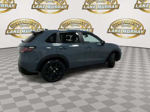 Used 2025 Honda HR-V Sport image 3