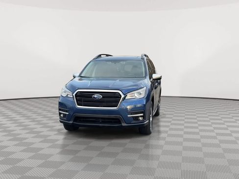 Used 2019 Subaru Ascent Touring w/ Popular Package #3 image 3