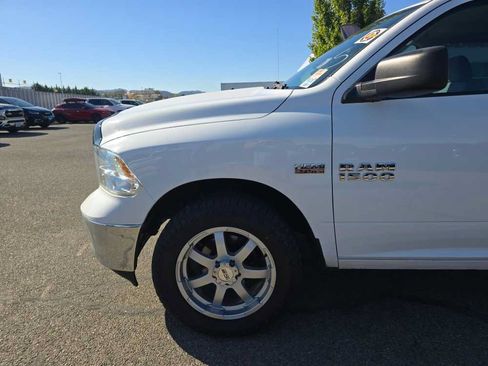 Used 2017 RAM 1500 Classic SLT AWD/4WD image 13