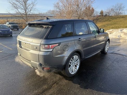 Used 2016 Land Rover Range Rover Sport SE image 3