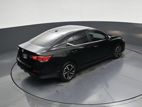 Used 2025 Nissan Sentra SV w/ All-Weather Package FWD image 33