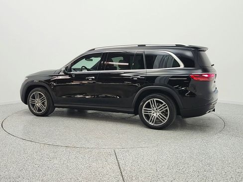 Certified 2025 Mercedes-Benz GLS 450 4MATIC image 8