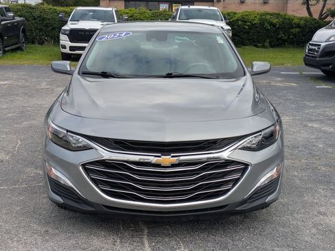 Used 2024 Chevrolet Malibu LS FWD image 2