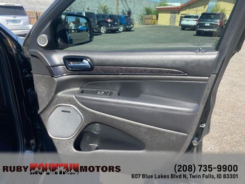 Used 2019 Jeep Grand Cherokee High Altitude AWD/4WD image 30