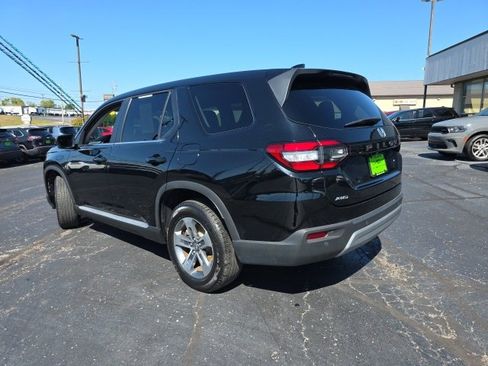 Used 2024 Honda Pilot EX-L image 4