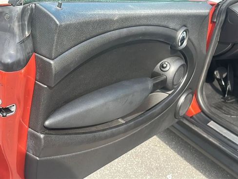 Used 2013 MINI Cooper Clubman FWD image 18