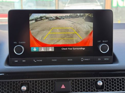 Used 2024 Honda Civic Sport image 25