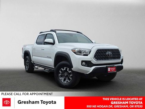 Used 2019 Toyota Tacoma TRD Off-Road AWD/4WD image 1
