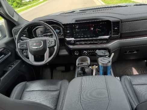 Used 2023 GMC Sierra 1500 SLT w/ SLT Premium Package AWD/4WD image 12