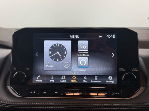 Used 2023 Nissan Rogue SL w/ SL Premium Package image 30