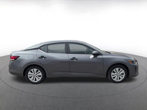 Used 2025 Nissan Sentra S FWD image 16