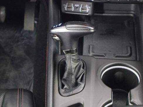 Used 2021 Dodge Durango R/T w/ Technology Group RWD image 32