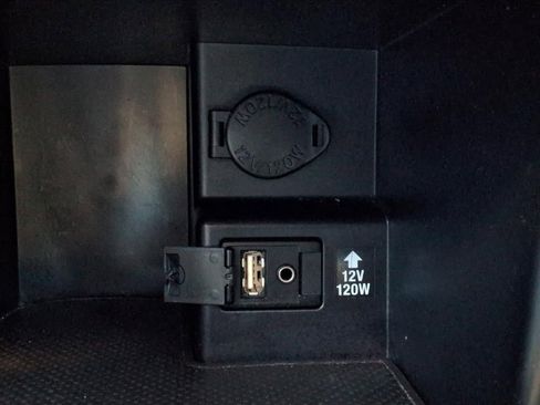 Used 2012 Toyota Camry SE image 26