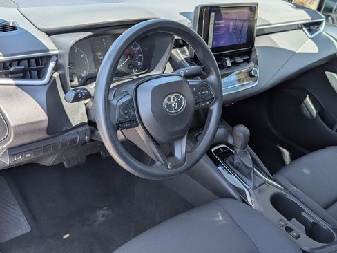 Used 2024 Toyota Corolla LE FWD image 14