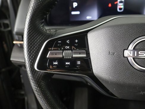 Used 2023 Nissan Ariya VENTURE+ image 37