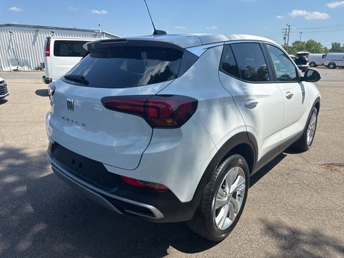 Used 2024 Buick Encore GX Preferred FWD image 5