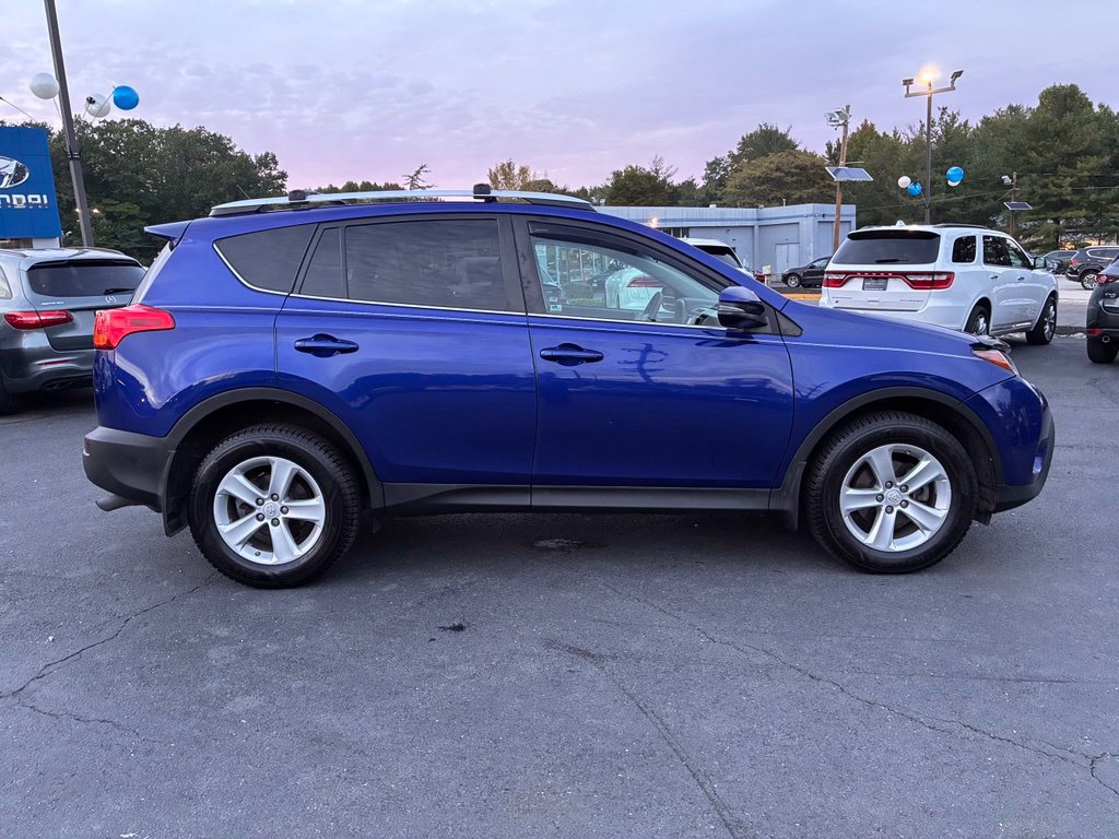 Used 2014 Toyota RAV4 XLE AWD/4WD image 8