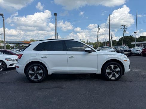Used 2020 Audi Q5 2.0T Premium AWD/4WD image 4
